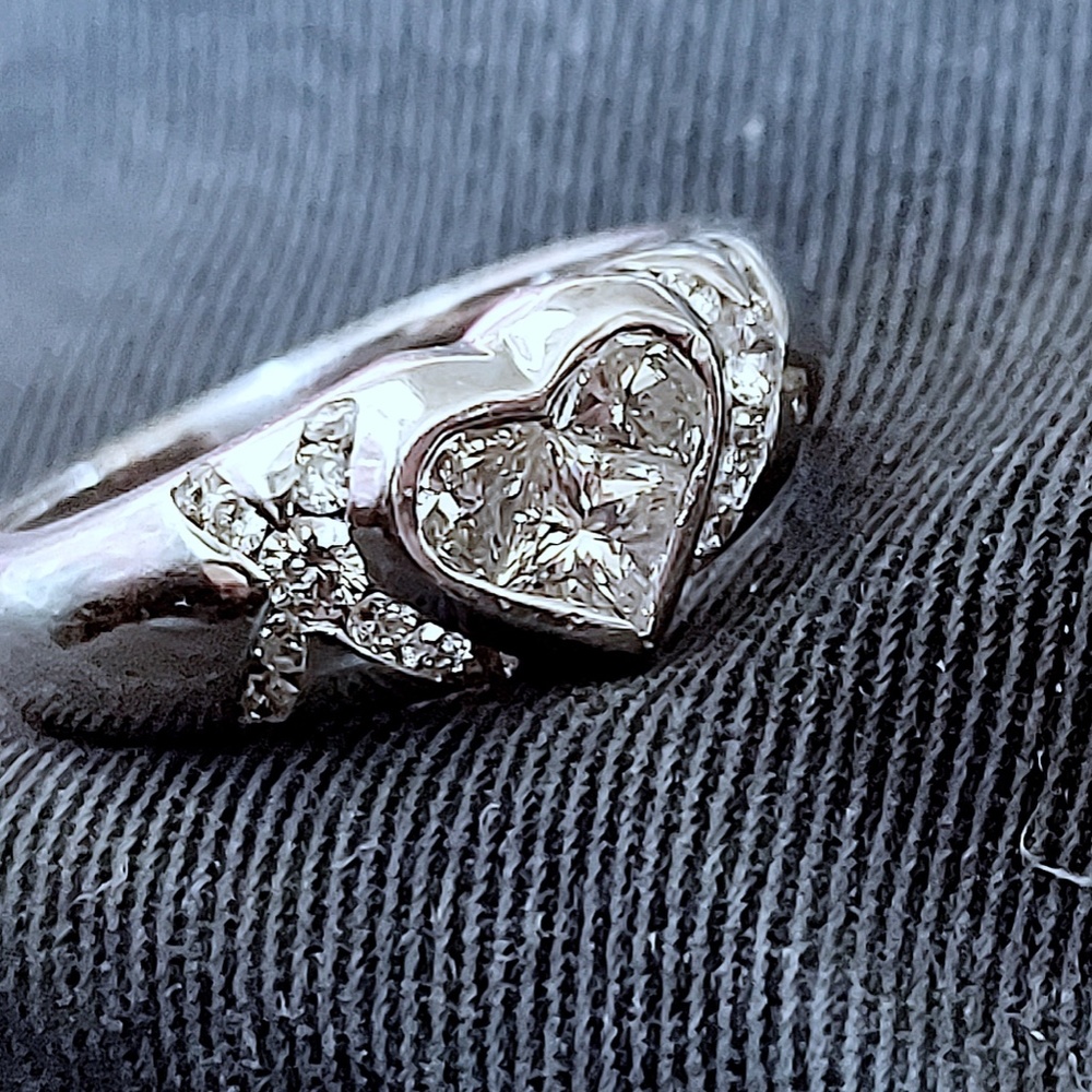 14kt 1.07ct Heart Shape Diamond Engagement Ring Earth Mined Diamonds